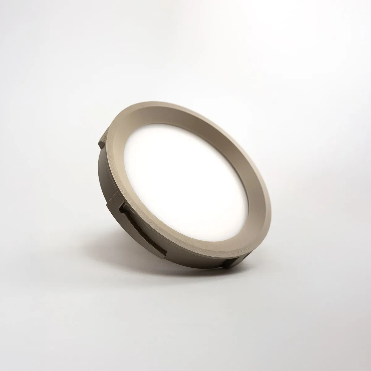 Iridium Gold finish